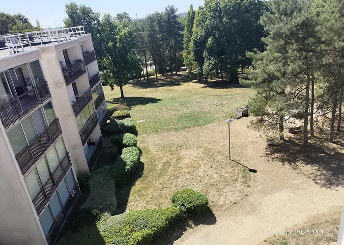 Séjour chez l'habitant à Louer à *